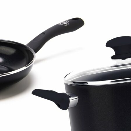 https://cdn.barwefurniture.com/wp-content/uploads/2022/10/GreenLife20Soft20Grip20Pro201320Piece20Ceramic20Non-Stick20Cookware20Set-1-450x450.jpg